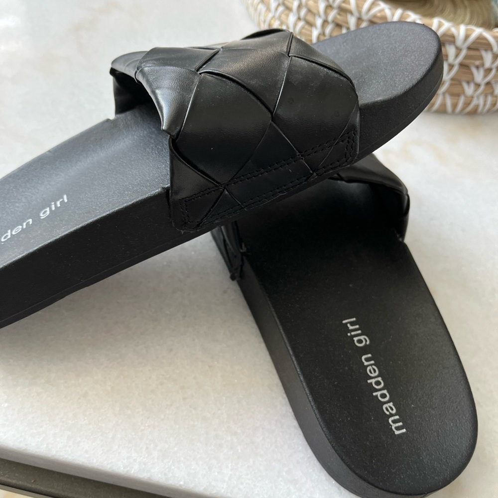 Madden Girl Slides Size 8